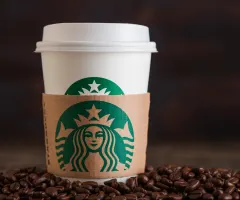 Starbucks-Aktie nach Quartalszahlen 7 Prozent höher
