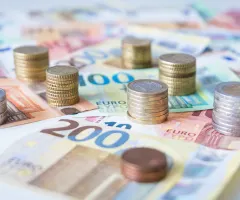 Kreditvergabe an Firmen im Euroraum erstmals seit Sommer 2015 geschrumpft