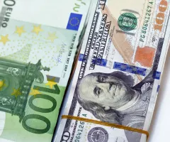 Euro gibt zum US-Dollar leicht nach