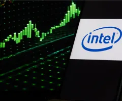 Intel besser als erwartet, schlechter als im Vorjahr
