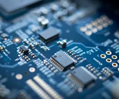 Dax leicht im Plus – Kommt das TSMC-Halbleiterwerk in Dresden? – Baerbock und Heil in Brasilien