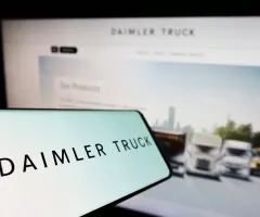 Daimler Truck weiter zuversichtlich bei Renditeausblick - Aktie fällt