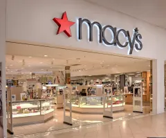 US-Kaufhauskonzern Macy`s verdient mehr als erwartet und will Standorte schließen
