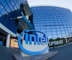 Intel rutscht in die roten Zahlen