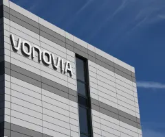 Vonovia-Schriftzug an der Fassade der Konzernzentrale in Bochum