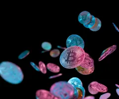 Bitcoin-Münzen fliegen durch die Luft.