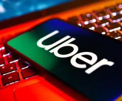 Uber-Aktie unterbewertet: Potenzial für deutlichen Anstieg
