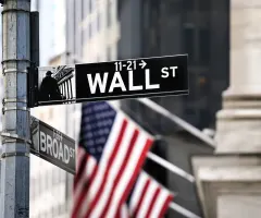 Das Straßenschild der Wall Street